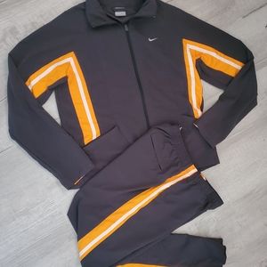 Nike Woman's Grey and yellow track suit